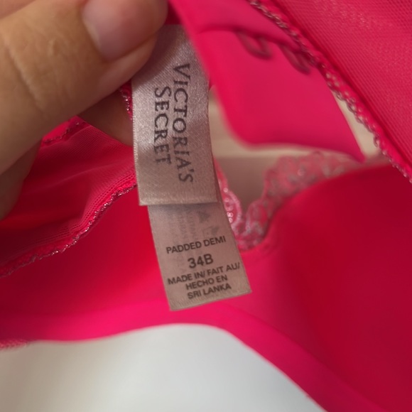 Victoria’s Secret push up bra - Picture 4 of 4
